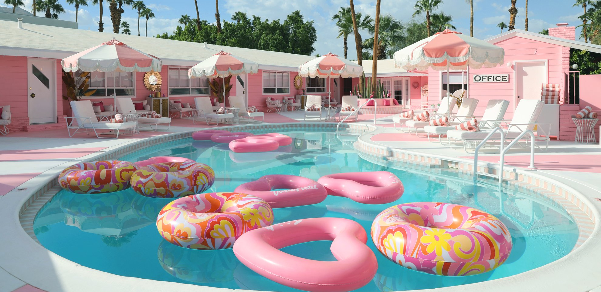 pink heart and tube custom pool floats